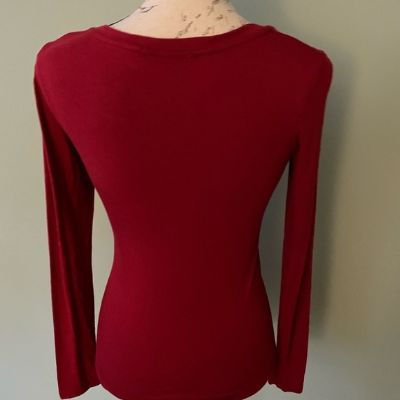 Women's V-Neck Long Sleeve Top - Red - Picture 2 of 4